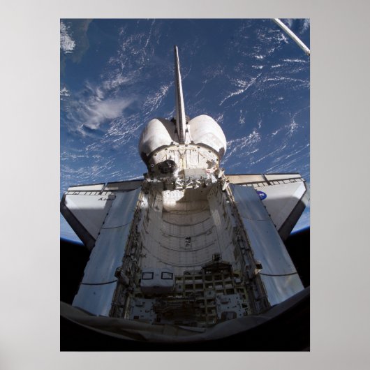 Space Shuttle Discovery angedockt mit ISS (STS-114 Poster (Vorne)