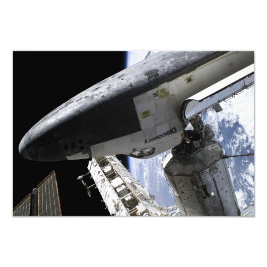 Space Shuttle Discovery dotiert Fotodruck (Vorne)