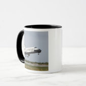 Space Shuttle Discovery geht Landung 3 an Tasse (Vorderseite Links)