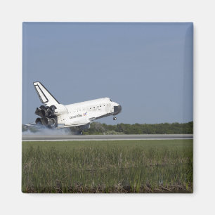 Space Shuttle Discovery landet auf der Piste 33 4 Magnet