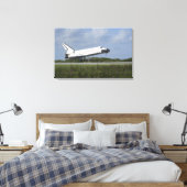 Space Shuttle Discovery landet auf der Runway 33 Leinwanddruck (Insitu (Schlafzimmer))