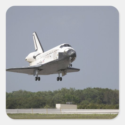 Space Shuttle Discovery nähert sich Landung 2 Quadratischer Aufkleber (Vorderseite)