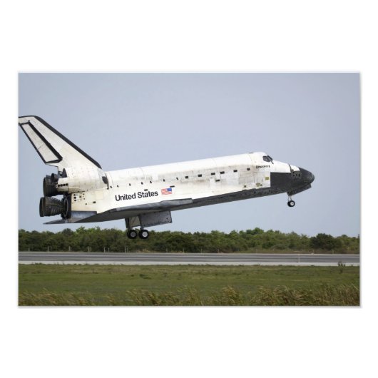 Space Shuttle Discovery nähert sich Landung 4 Fotodruck (Vorne)