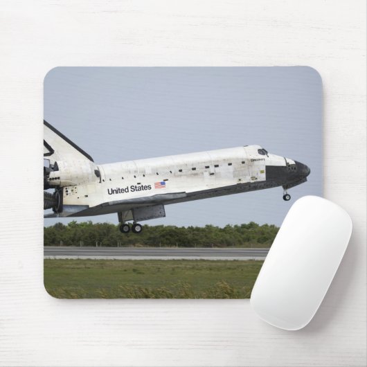 Space Shuttle Discovery nähert sich Landung 4 Mousepad (Mit Mouse)