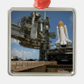 Space Shuttle Discovery Ornament Aus Metall (Vorne)