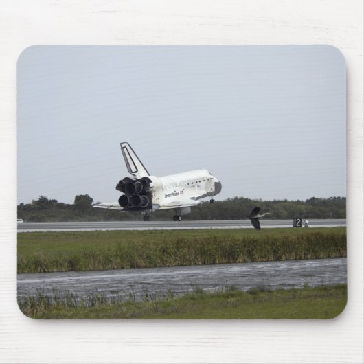 Space Shuttle Discovery Touchs 3 Mousepad (Vorne)
