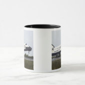 Space Shuttle Discovery Touchs runter Tasse (Zentrum)