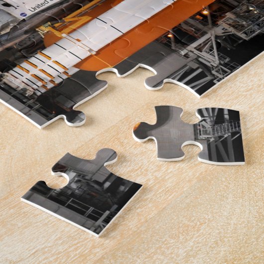 Space Shuttle Discovery und Mond Puzzle (Seite)