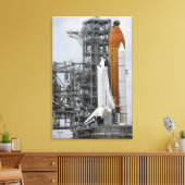 Space Shuttle Endeavor auf dem Launchpad 2 Leinwanddruck (Insitu (Wohnzimmer))