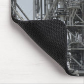 Space Shuttle Endeavor auf dem Launchpad 2 Mousepad (Ecke)