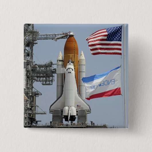 Space Shuttle Endeavor auf dem Launchpad 3 Button (Vorderseite)