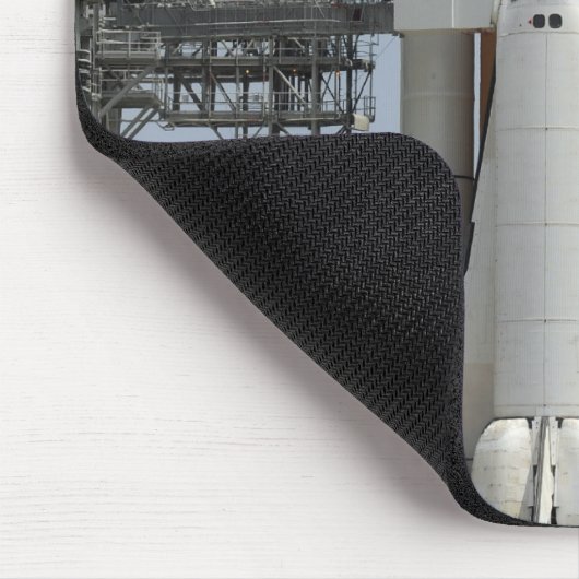 Space Shuttle Endeavor auf dem Launchpad 3 Mousepad (Ecke)