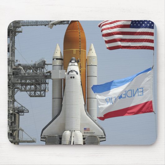Space Shuttle Endeavor auf dem Launchpad 3 Mousepad (Vorne)