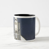 Space Shuttle Endeavour 16 Zweifarbige Tasse (VorderseiteRechts)