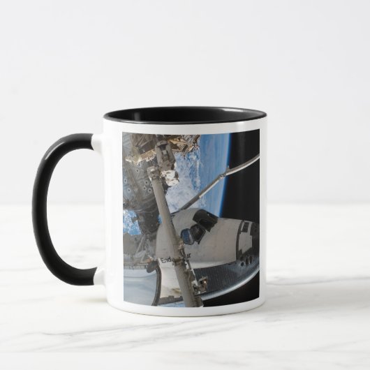 Space Shuttle Endeavour 23 Tasse (Links)