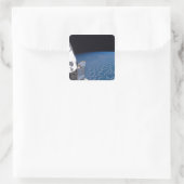 Space Shuttle Endeavour 24 Quadratischer Aufkleber (Tasche)