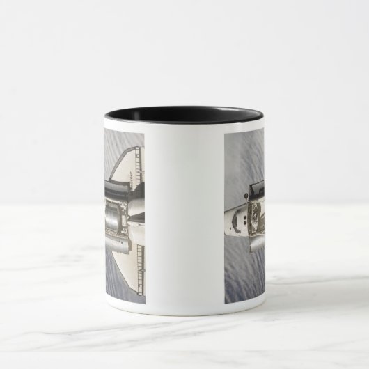 Space Shuttle Endeavour 9 Tasse (Zentrum)