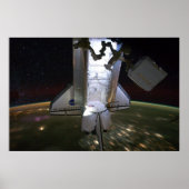 Space Shuttle Endeavour Docked at ISS (2011) Poster (Vorne)