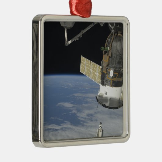 Space Shuttle Endeavour, ein Sojus-Raumschiff Ornament Aus Metall (Rechts)