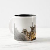 Space Shuttle Endeavour hebt 5 Zweifarbige Tasse (Vorderseite Links)