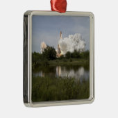 Space Shuttle Endeavour hebt 6 Silbernes Ornament (Rechts)