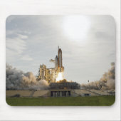 Space Shuttle Endeavour hebt 8 Mousepad (Vorne)