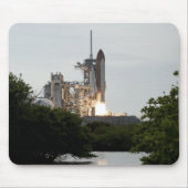 Space Shuttle Endeavour hebt ab Mousepad (Vorne)