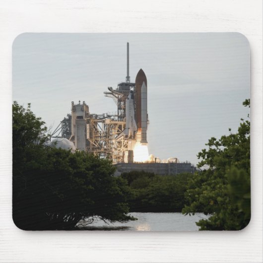 Space Shuttle Endeavour hebt ab Mousepad (Vorne)