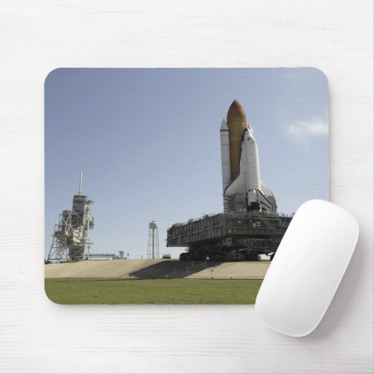 Space Shuttle Endeavour nähert sich dem Start p Mousepad (Mit Mouse)