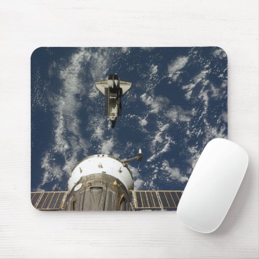 Space Shuttle Endeavour und ein Sojus-Raumfahrzeug Mousepad (Mit Mouse)