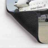 Space Shuttle Endevor's Hauptfahrwerk Mousepad (Ecke)