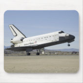 Space Shuttle Endevor's Hauptfahrwerk Mousepad (Vorne)