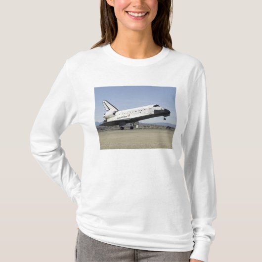 Space Shuttle Endevor's Hauptfahrwerk T-Shirt (Vorderseite)