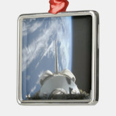 Space Shuttle Endevor's Nutzlastschacht Ornament Aus Metall (Links)