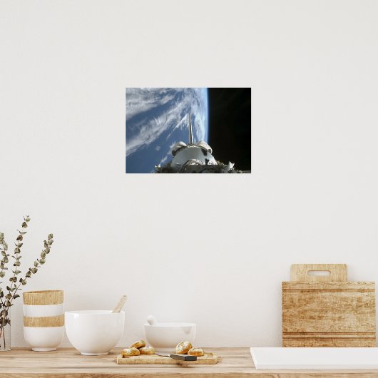 Space Shuttle Endevor's Nutzlastschacht Poster (Küche)