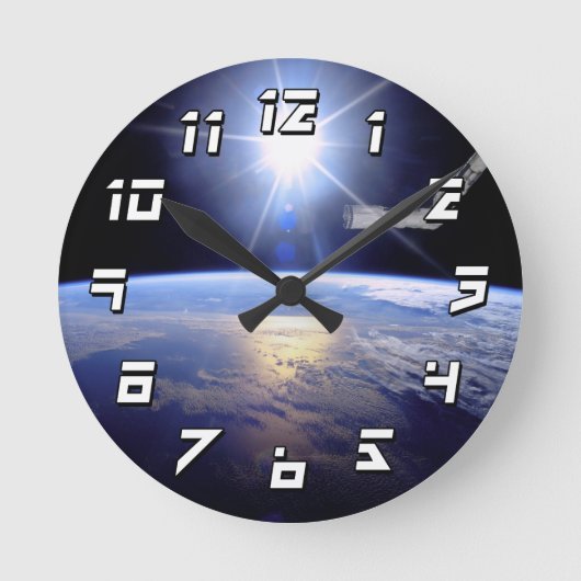 Space Shuttle Robot Arm Earth Orbit Sunburst Runde Wanduhr (Vorderseite)