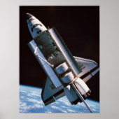 Space Shuttle with Open Cargo Bay Poster (Vorne)