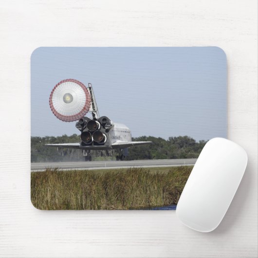 Space Shuttleservice Atlantis entfaltet seinen Dra Mousepad (Mit Mouse)