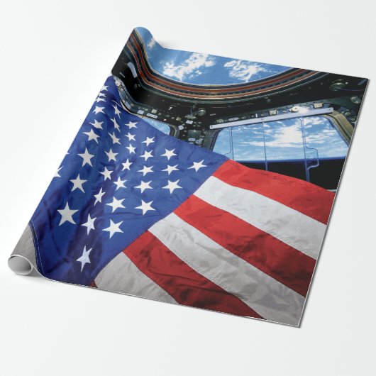 Space Station American Flag Earth Orbit Geschenkpapier (Ungerollt)