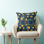 Space Theme for Boys in Blue Red and Yellow Name Kissen (Stuhl )
