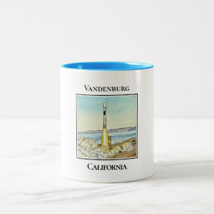 Space X Rocket Launch, Vandenburg, Kalifornien Zweifarbige Tasse
