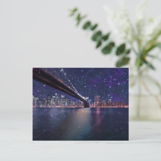 Spacey Manhattan Skyline Postkarte (Stehend Vorderseite)