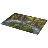 Spaghetti mit Creamy Spinach Sauce Schneidebrett (Ecke)