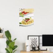 Spaghetti mit Tomatensauce und Basilikum Poster (Heimbüro)