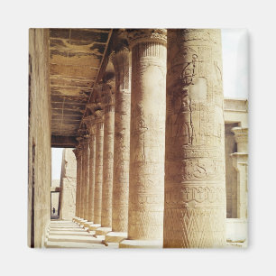 Spalten im Pronaos des Tempels von Horus Magnet