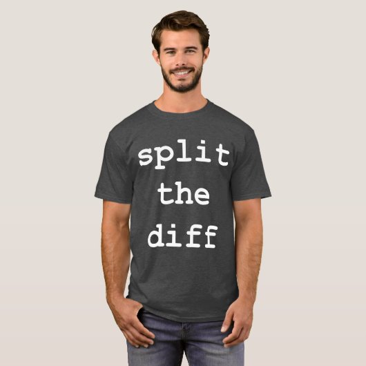 Spalten Sie das Diff auf T-Shirt (Vorne ganz)