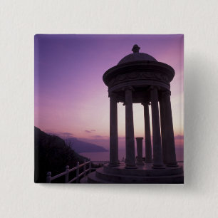Spanien, Balearen, Mallorca, Deia. Son Marroig Button