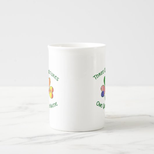 Spanien Irland USA Flaggen Kleeblatt Ihr Name Porzellantasse (Vorderseite)