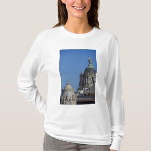 Spanien, Katalonien, Barcelona. Barcelona Dach 2 T-Shirt