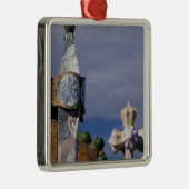 Spanien, Katalonien, Barcelona. Casa Batllo (1906) Silbernes Ornament (Rechts)